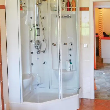 בית נופש Galerie Haus *